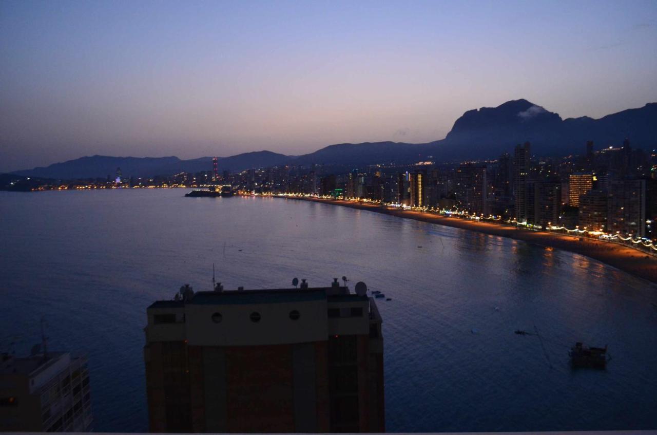 Apartamento El Faro De Benidorm Exterior foto